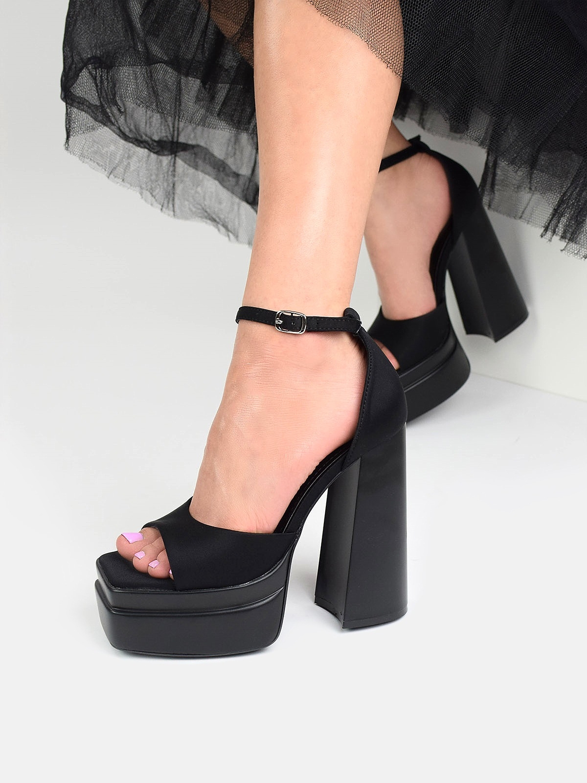 Exclusive design high heeled platform sandals in black