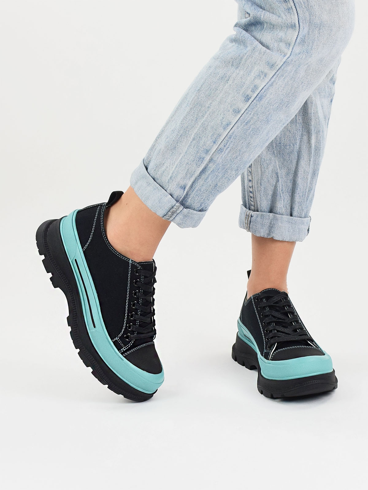 Chunky flat shoes with lace-up in black & mint