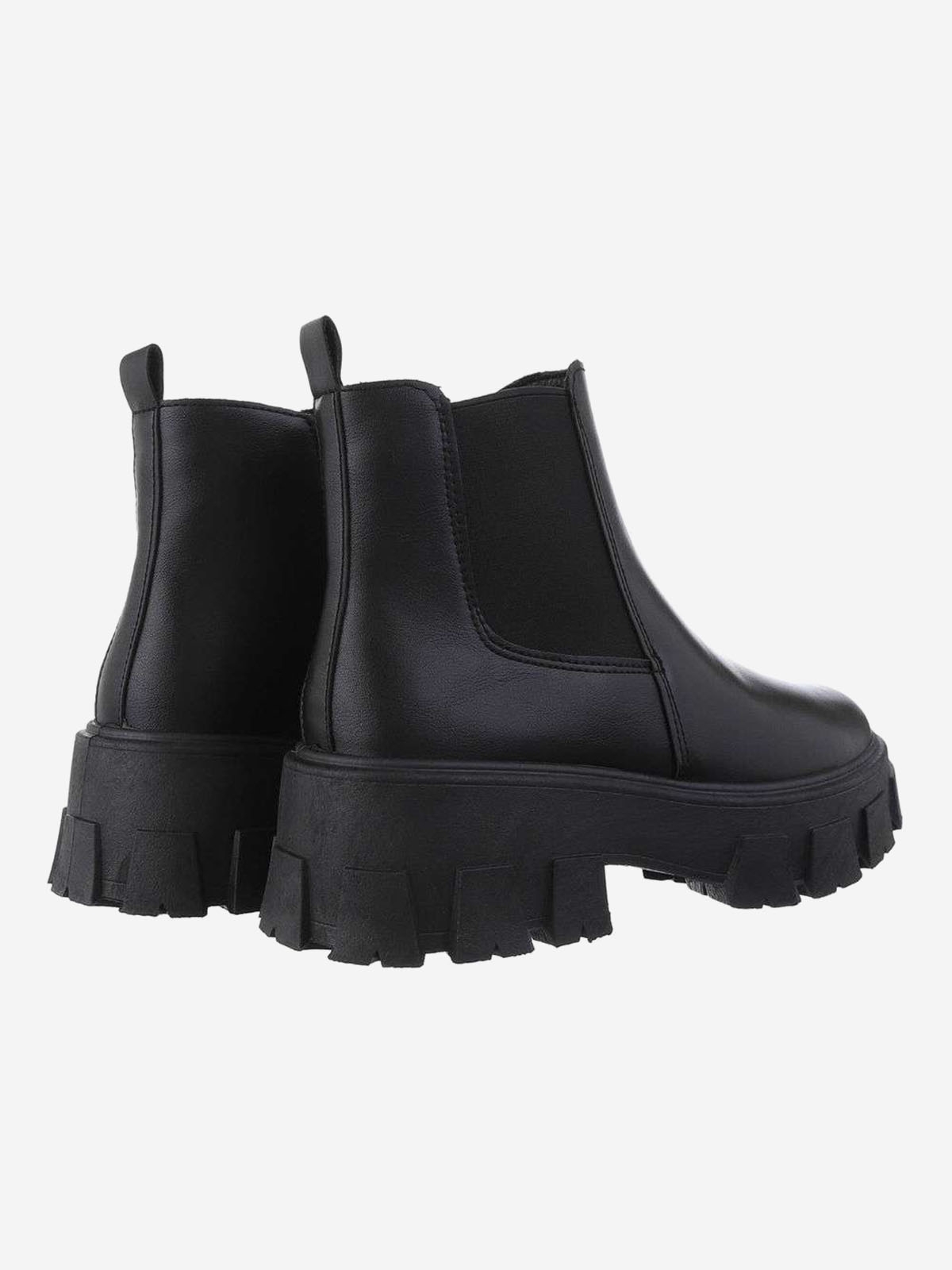 Women's ankle boots with platform in black