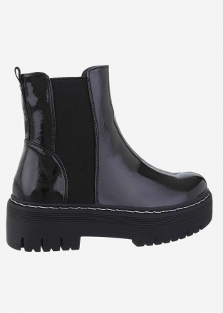 "Chelsea" women's ankle boots in black with a platform