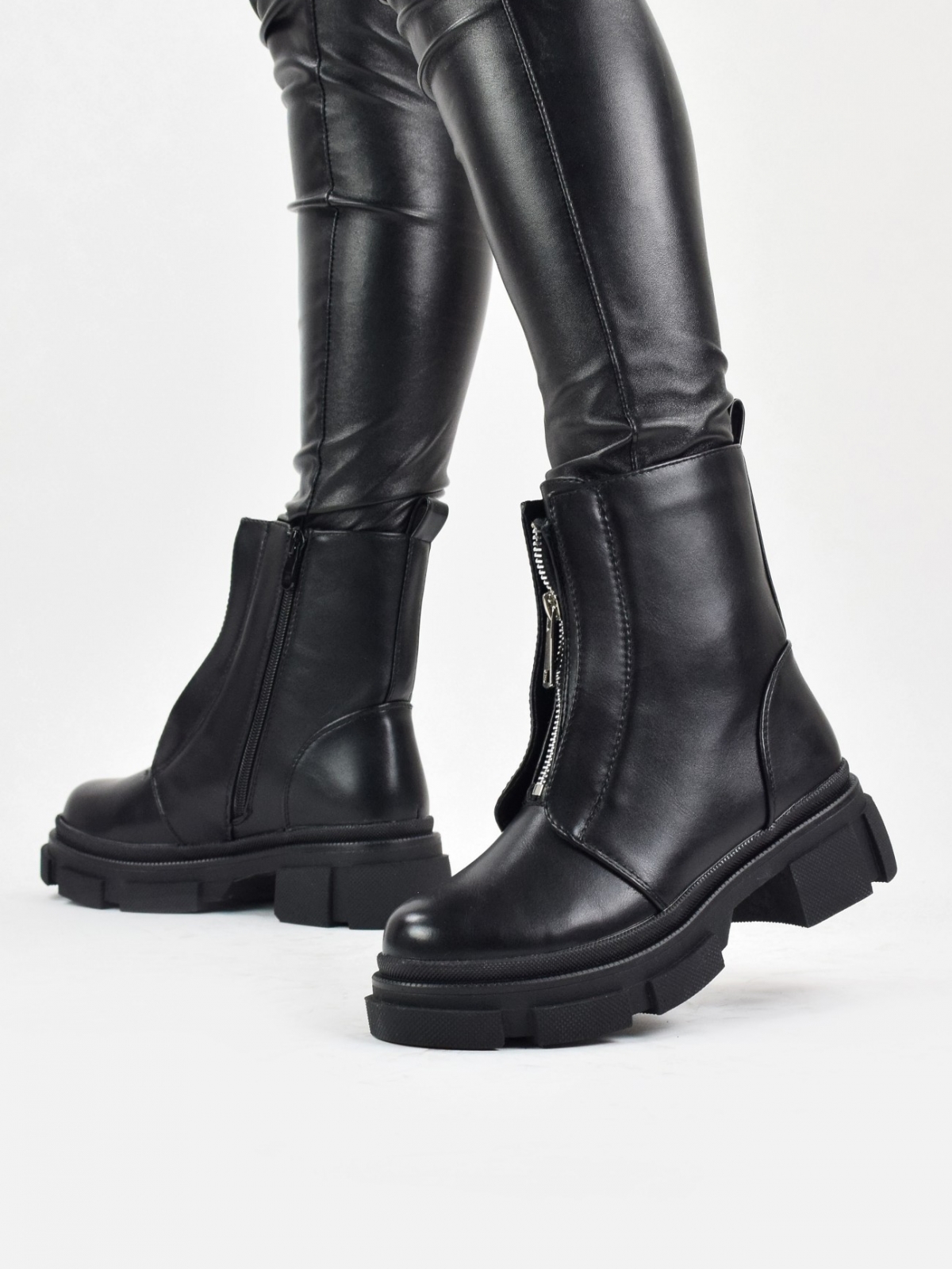 Front zip design round toe ankle boots in black